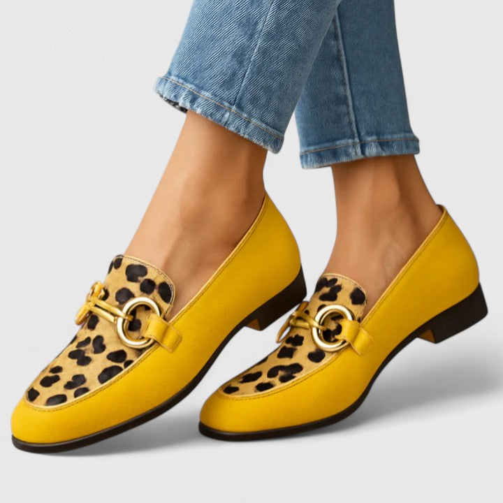 Amelia | Women&