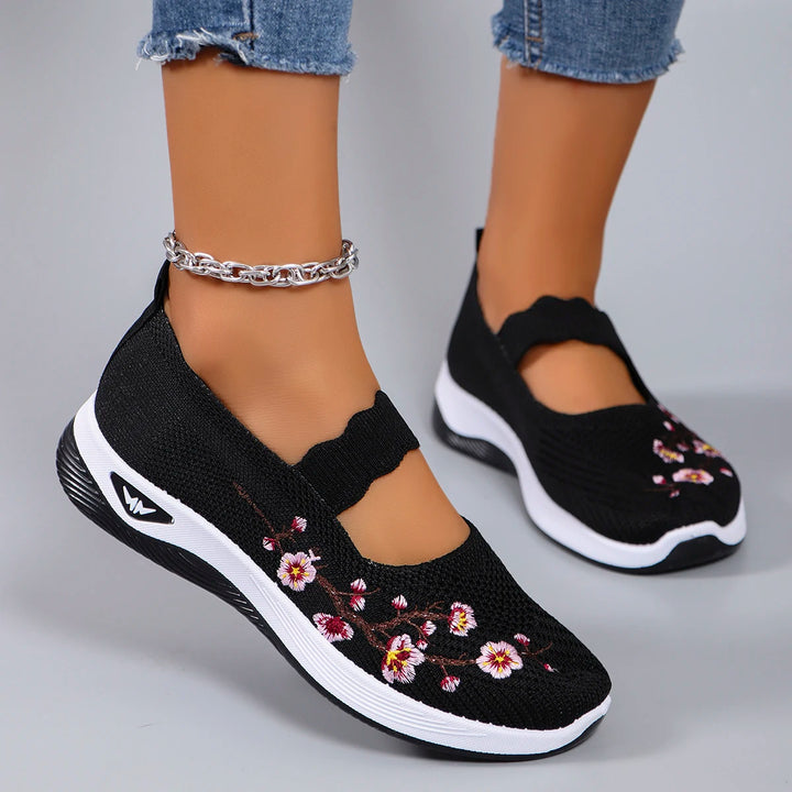 Chloe | Women&