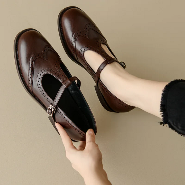 Claire | Women&