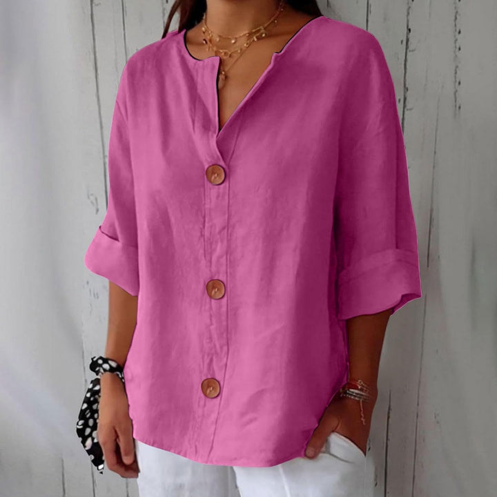 Della | Women&