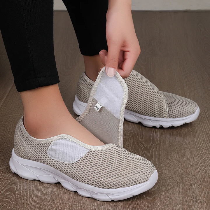 Hazel | Women&